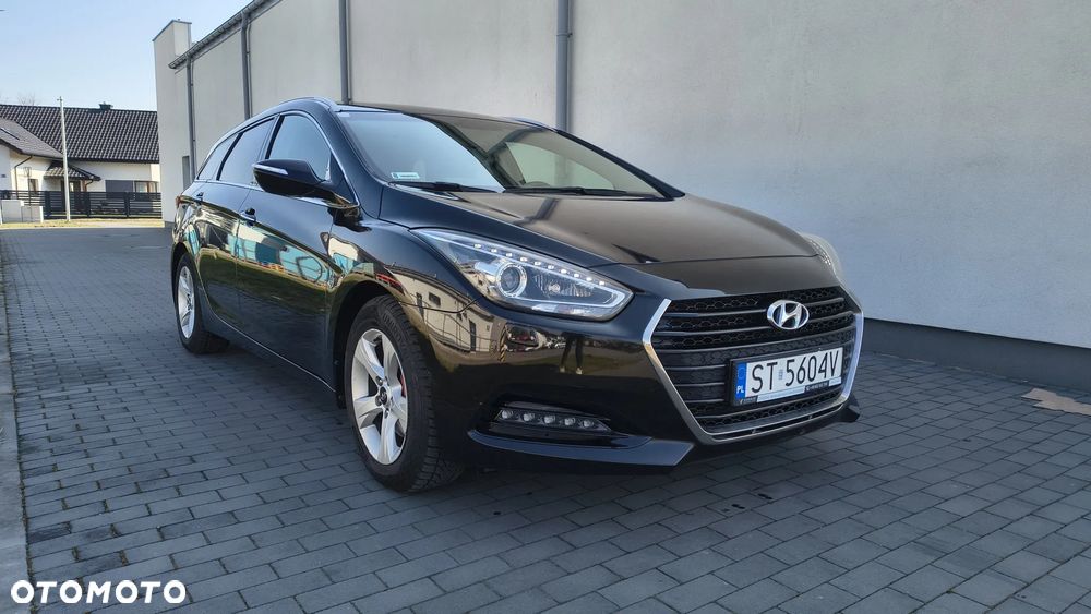 Hyundai i40 Kombi 1.7 CRDi DCT Style - 1