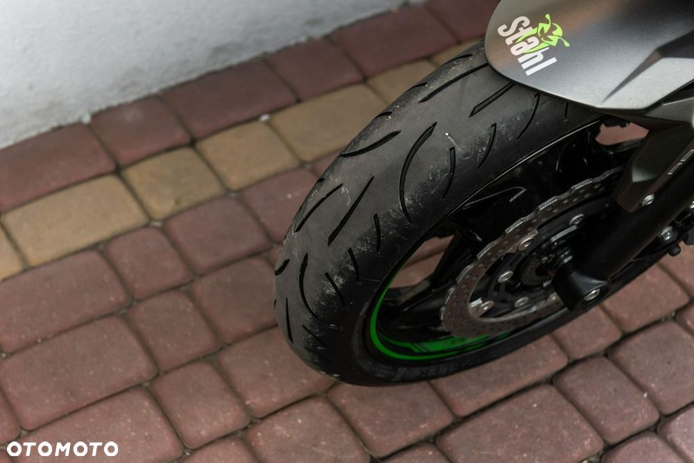 Kawasaki Z 650 - 12