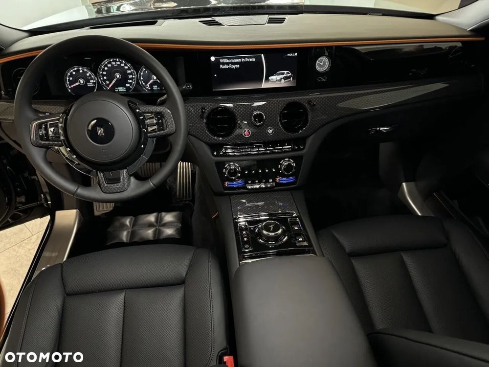Rolls-Royce Ghost Black Badge - 14