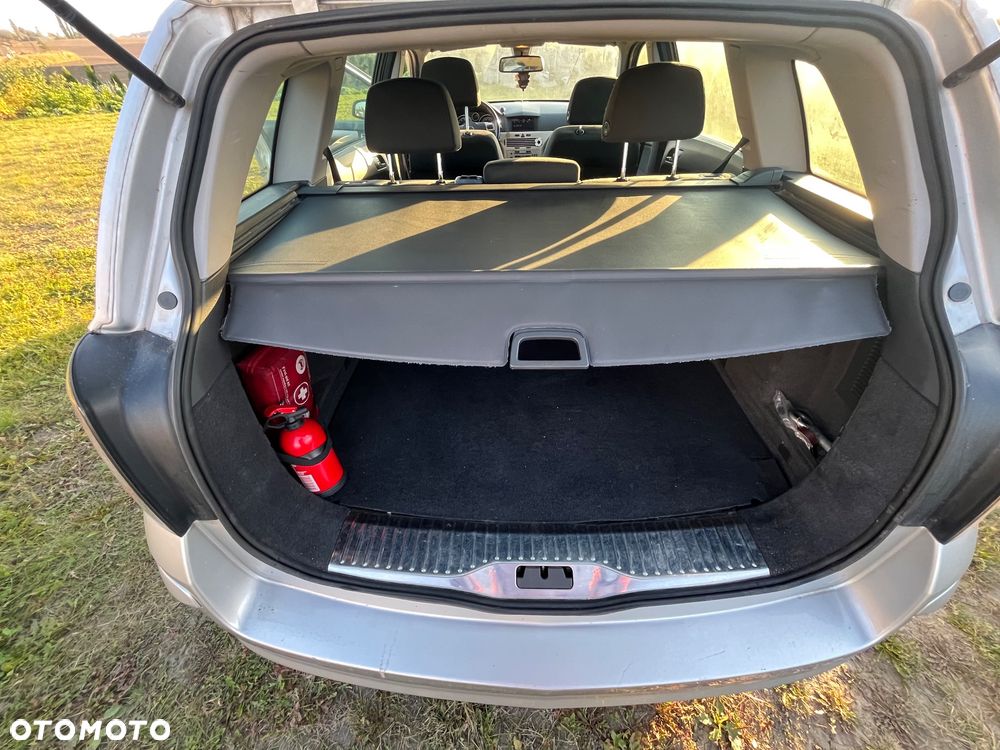 Opel Astra - 9