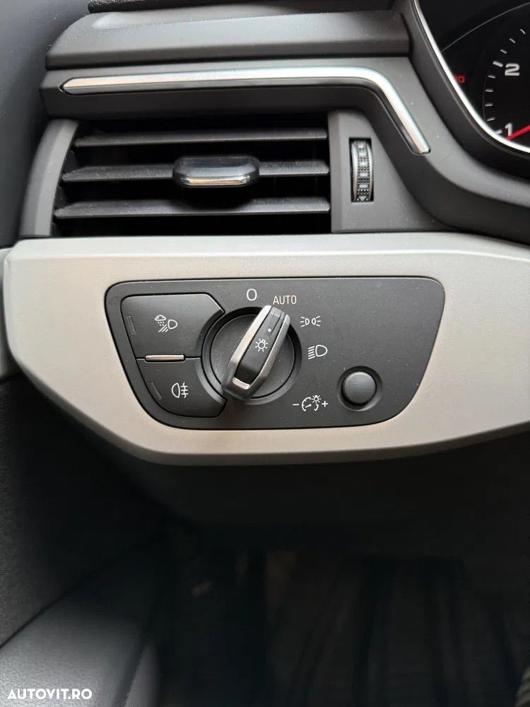 Audi A4 Avant 35 TDI S tronic - 7