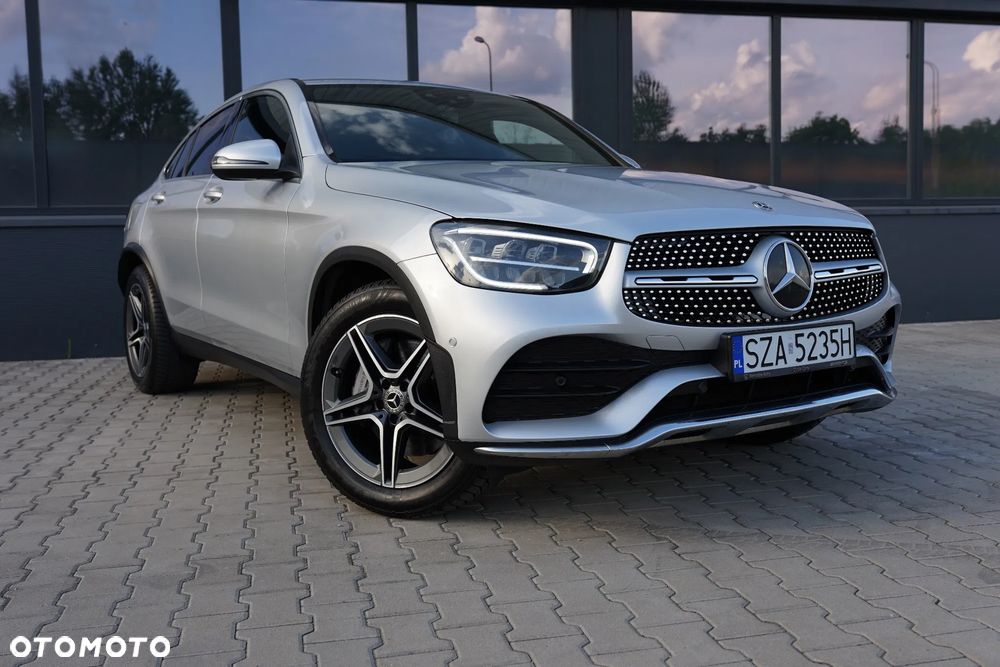 Mercedes-Benz GLC 200 d 4Matic 9G-TRONIC AMG Line Plus - 25