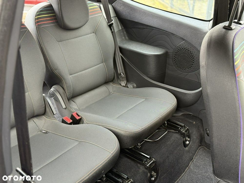 Renault Twingo - 25