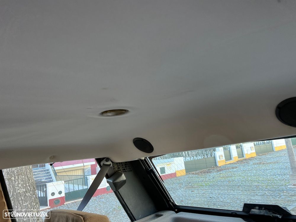 Land Rover Range Rover 2.5 TDi - 27