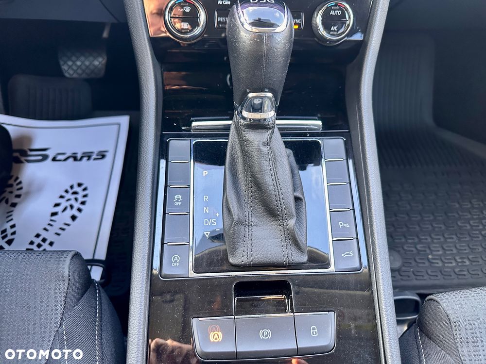 Skoda Superb 2.0 TDI Style DSG - 20