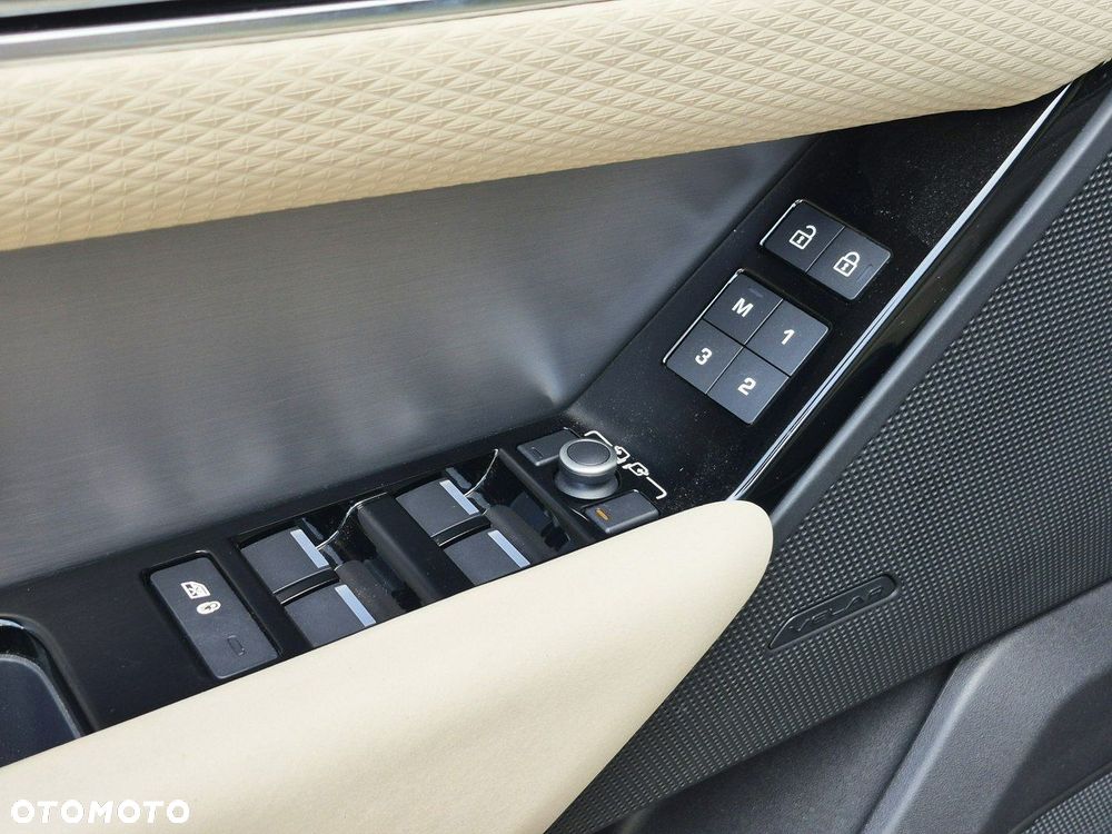 Land Rover Range Rover Velar - 19