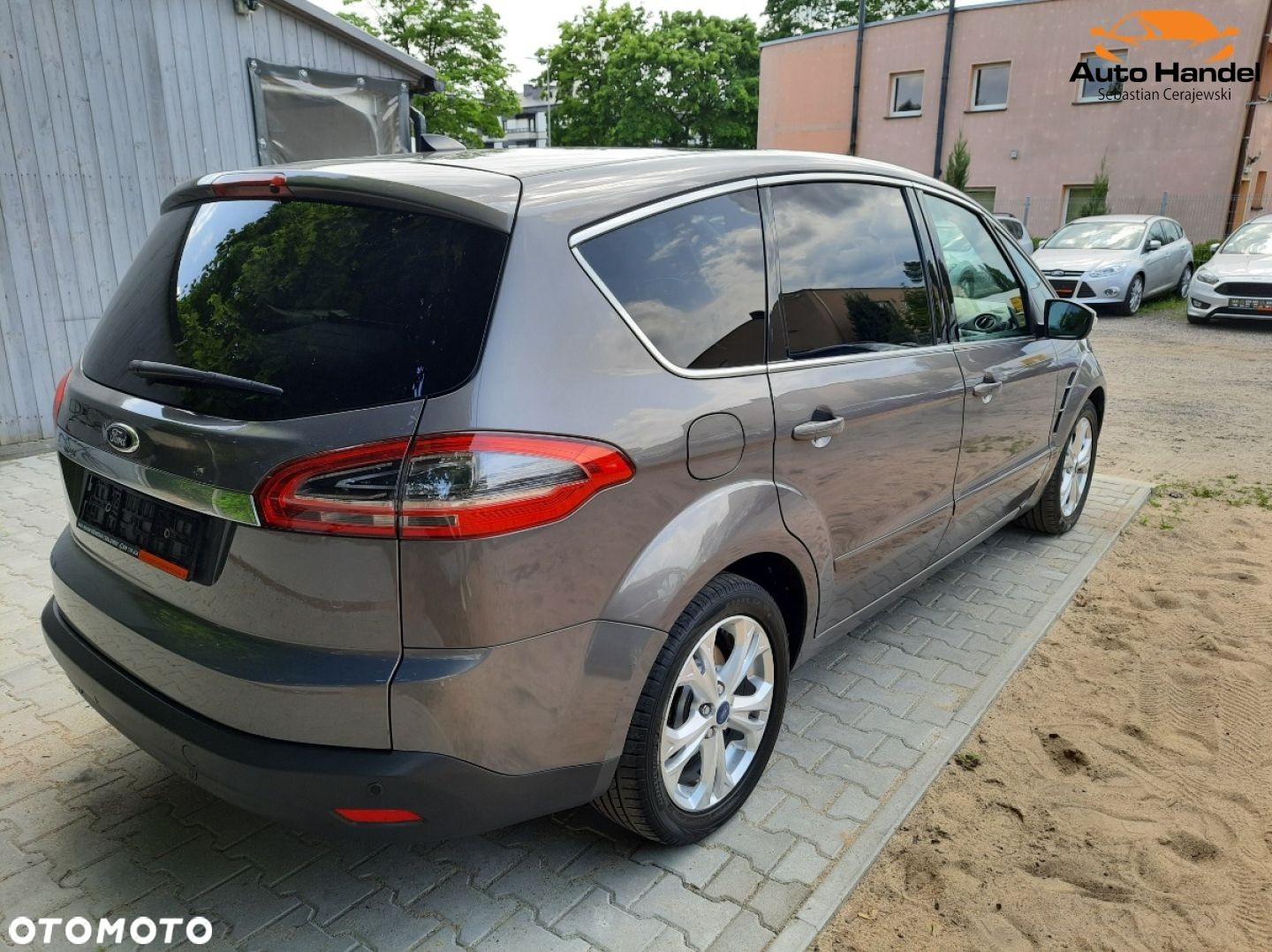 Ford S-Max 2.0 TDCi DPF Titanium - 11