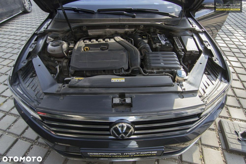 Volkswagen Passat - 34