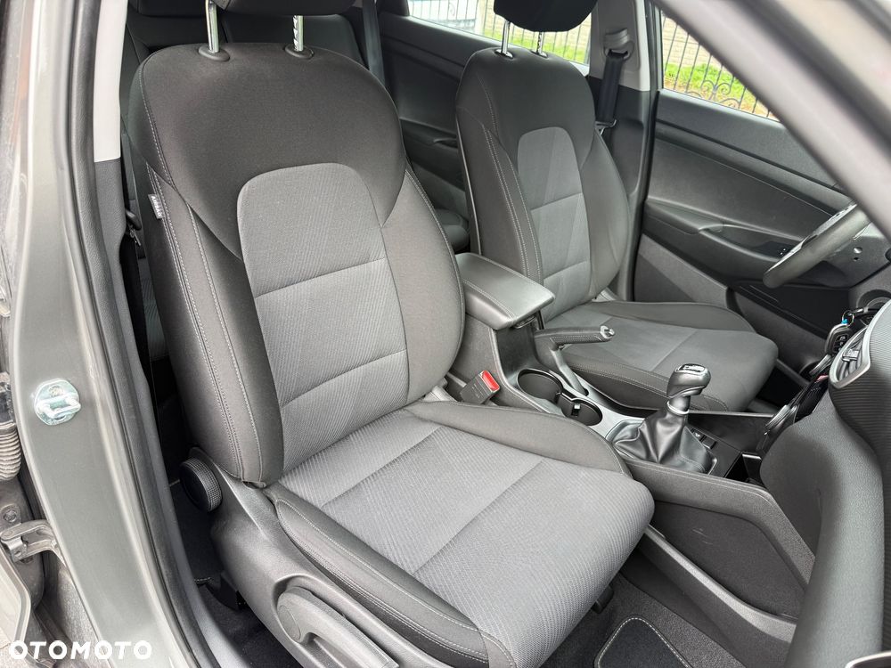 Hyundai Tucson 1.6 GDi 2WD Trend - 16