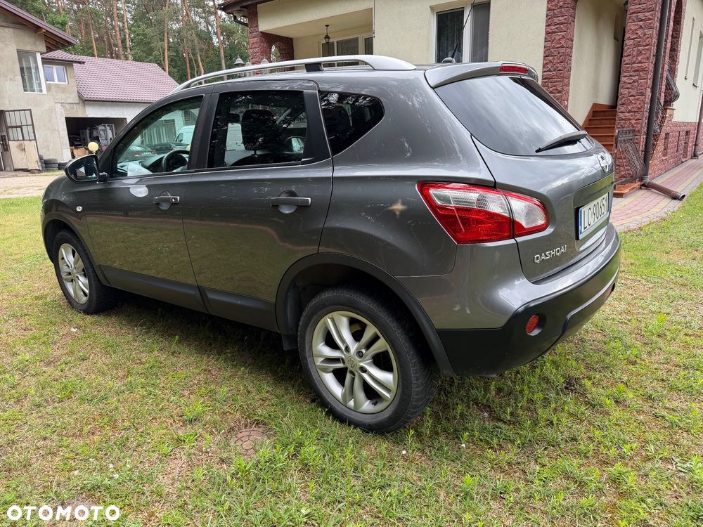 Nissan Qashqai - 4