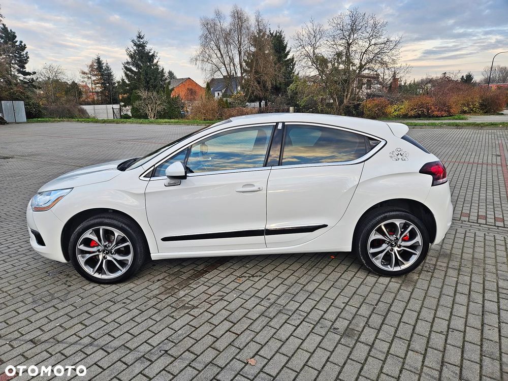 Citroën DS4 VTi 120 Urban Show - 4