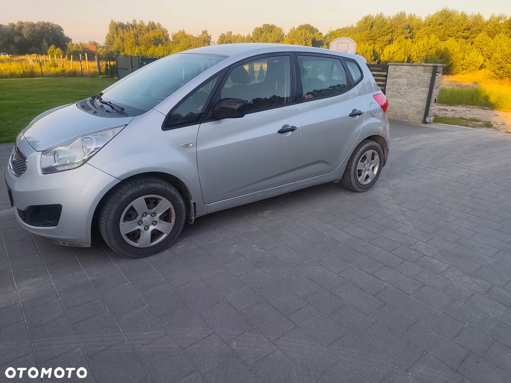 Kia Venga - 3