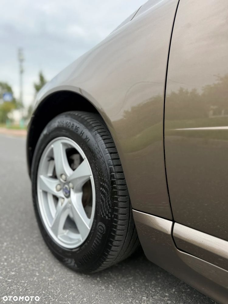 Volvo V70 - 8
