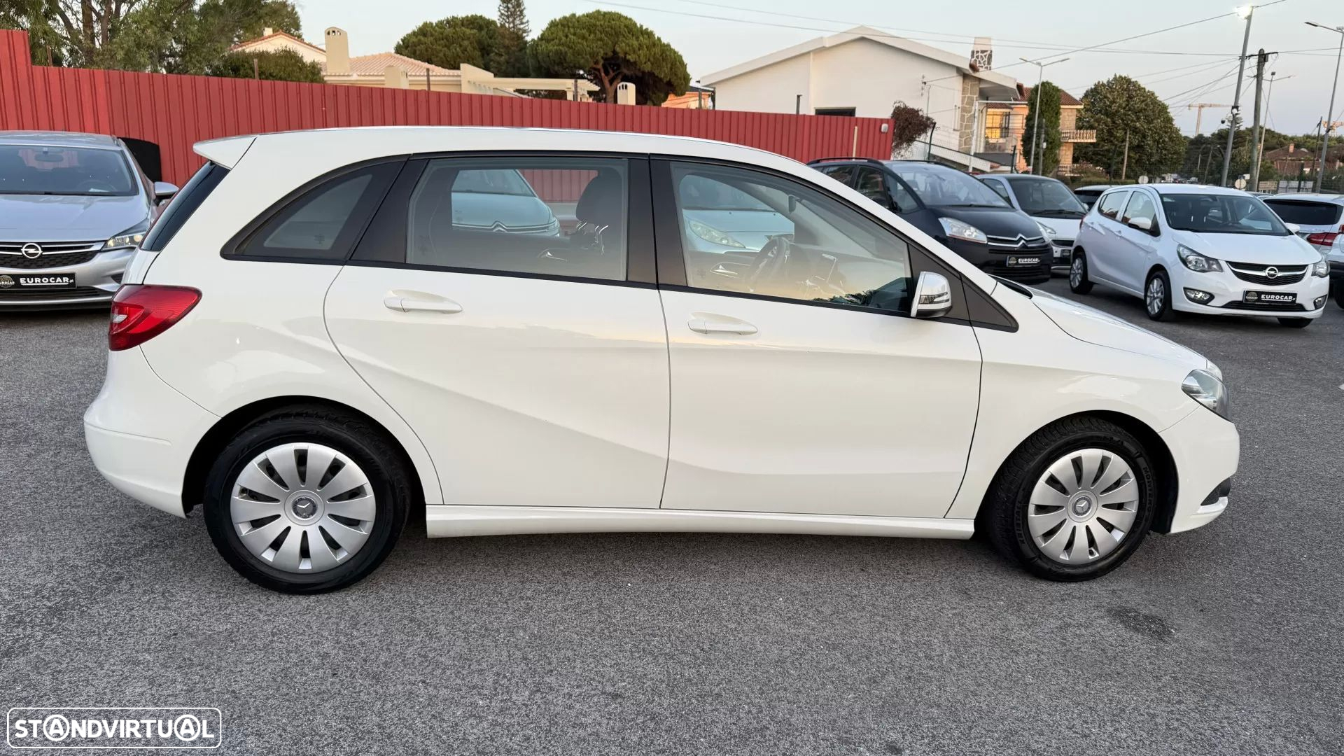 Mercedes-Benz B 180 Style - 17