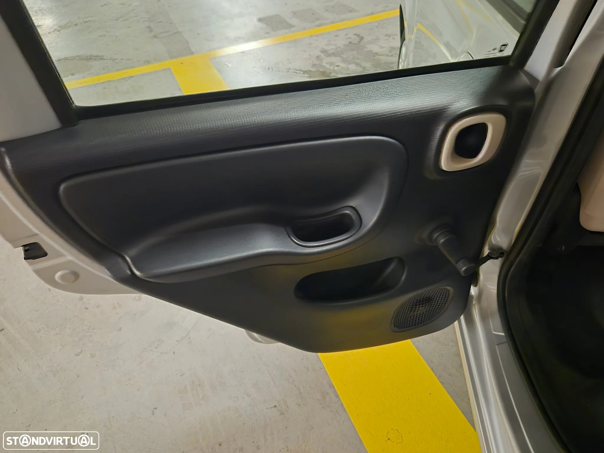 Fiat Panda 1.2 Lounge - 25