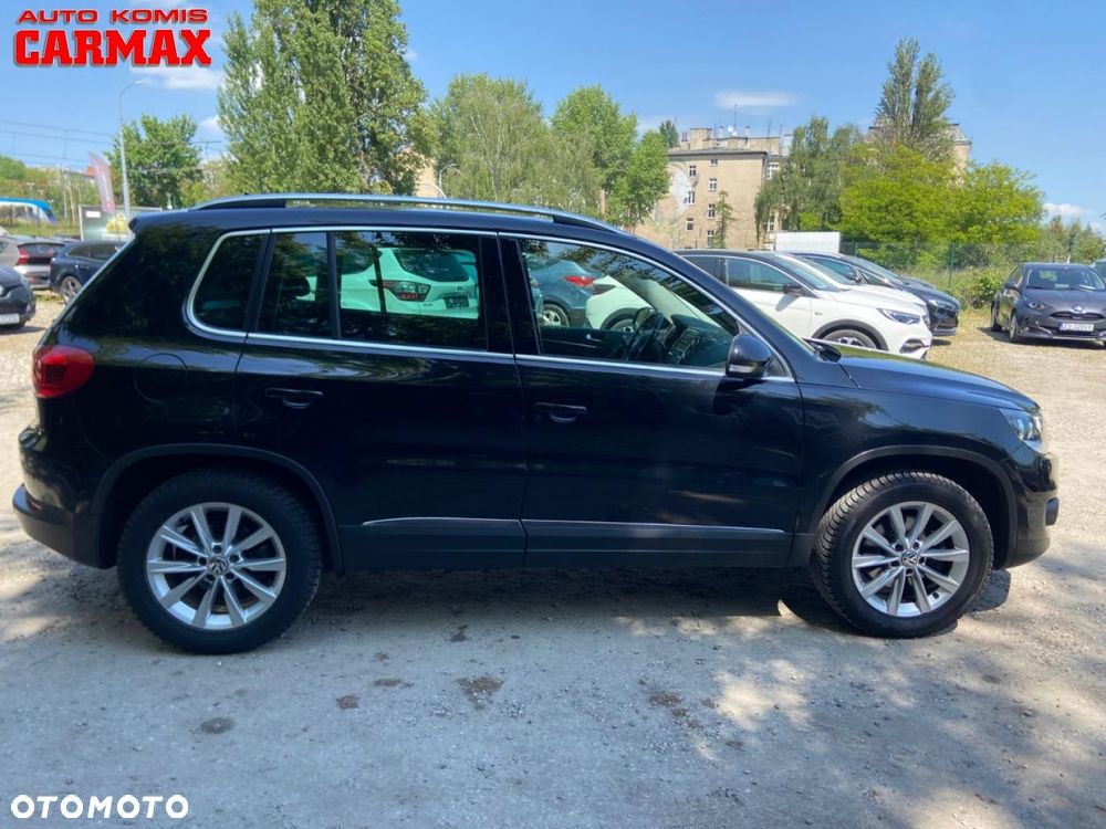 Volkswagen Tiguan - 8