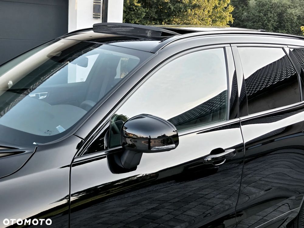 Volvo XC 60 B4 D AWD Plus Dark - 18