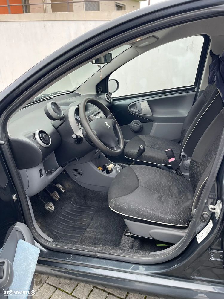 Peugeot 107 - 5