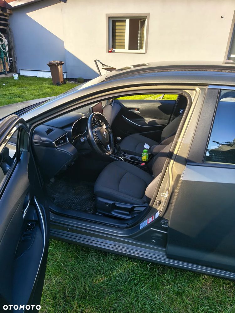 Toyota Corolla 1.5 Active - 11