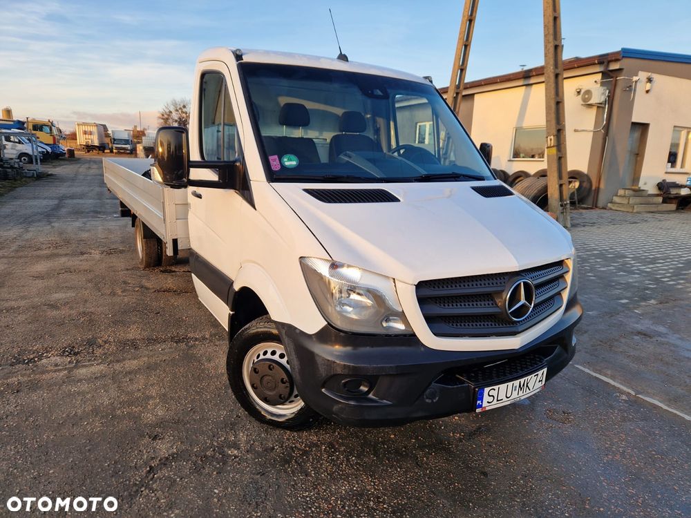 Mercedes-Benz 516 - 1