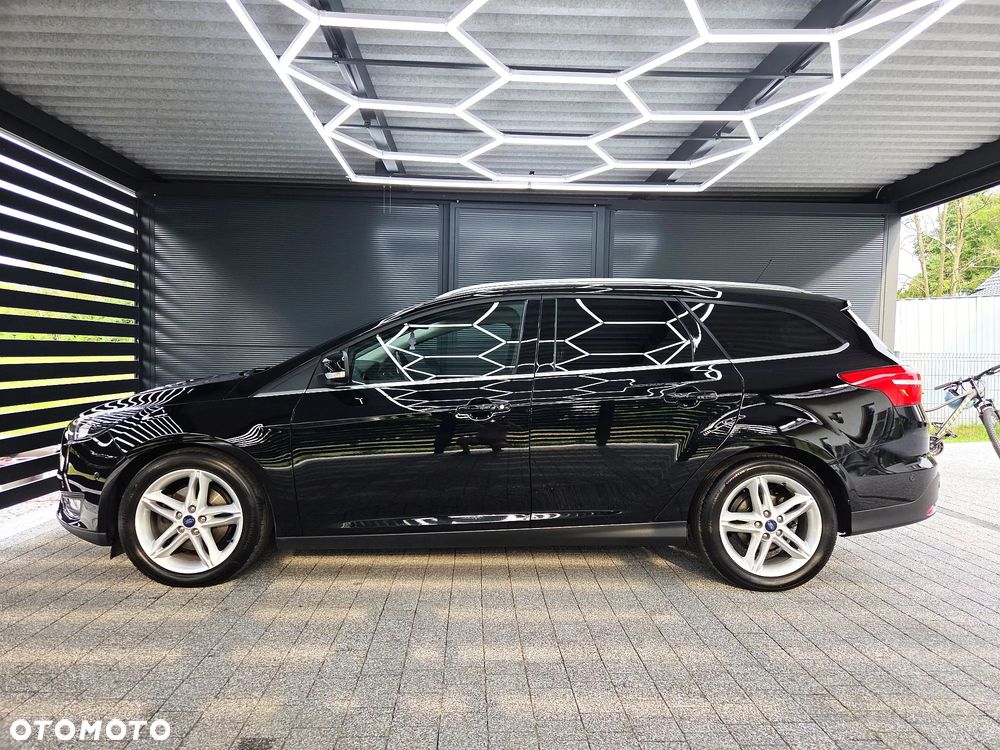 Ford Focus - 12