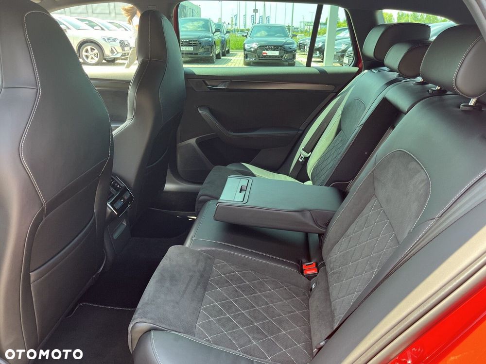 Skoda Superb 2.0 TSI Sportline DSG - 17