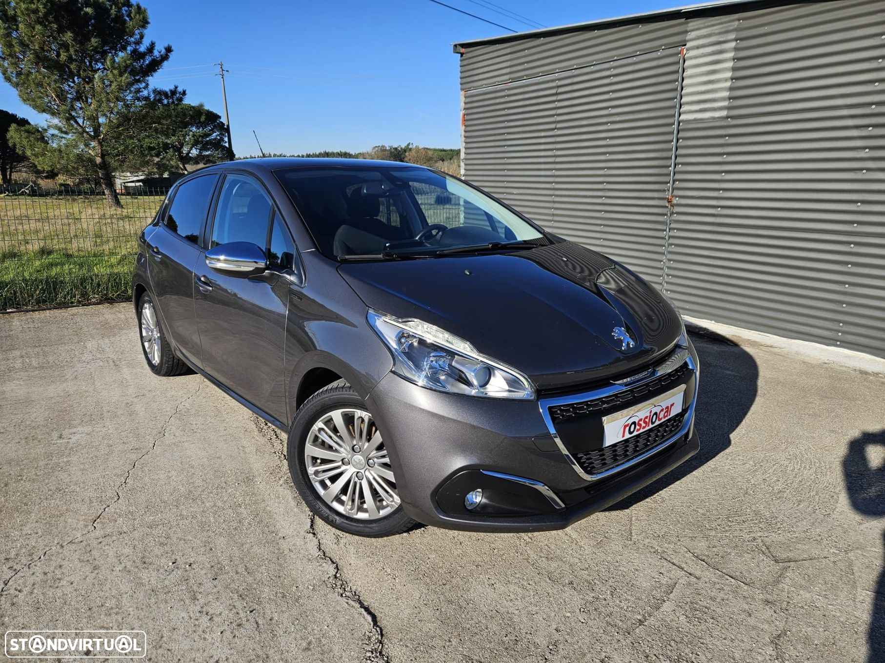 Peugeot 208 1.2 PureTech Signature - 5