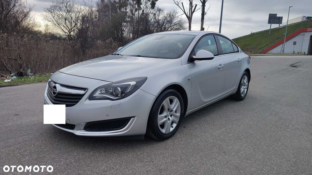 Opel Insignia - 1