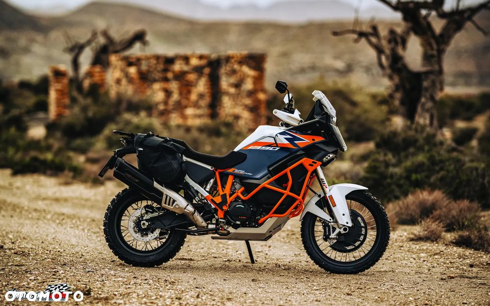 KTM Adventure - 7