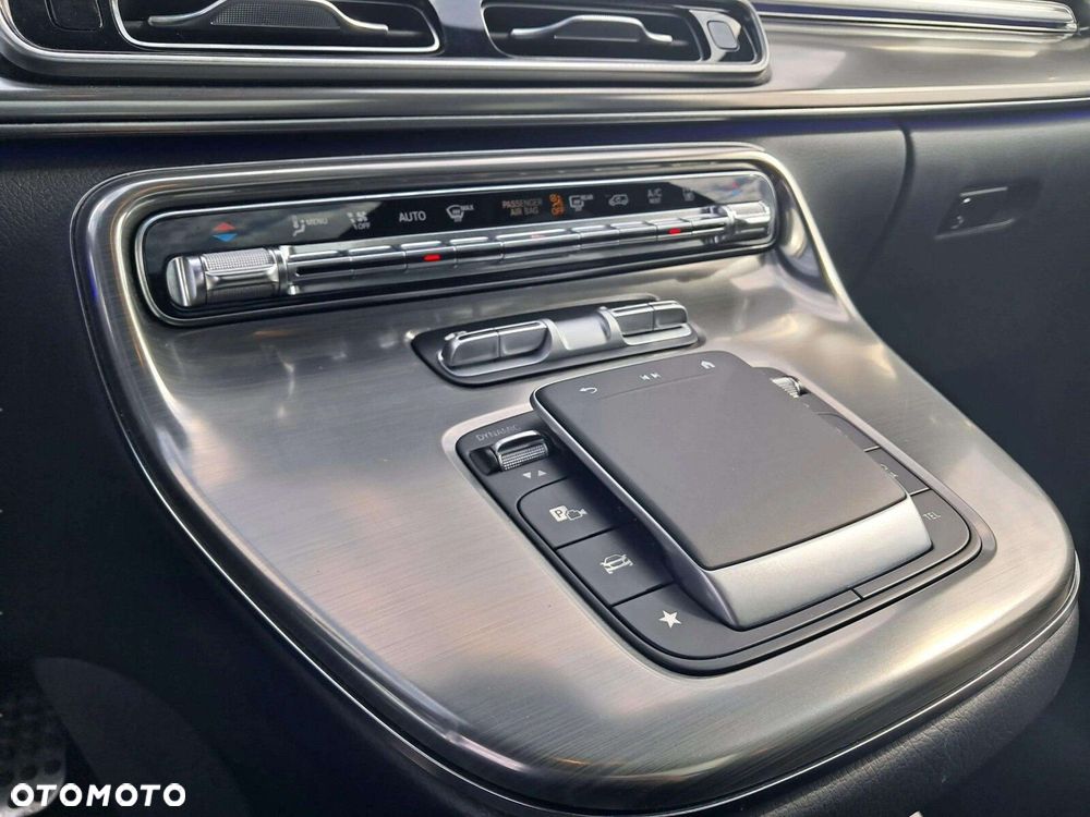 Mercedes-Benz klasa-v V300 - 13