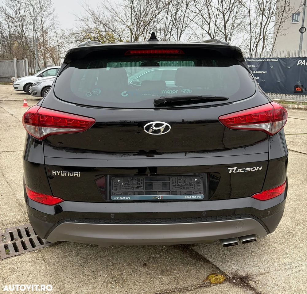 Hyundai Tucson - 8
