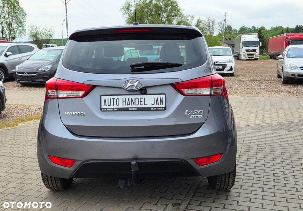 Hyundai ix20 - 19