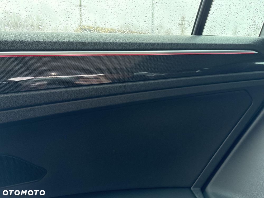 Volkswagen Tiguan 1.5 TSI EVO Elegance DSG - 22