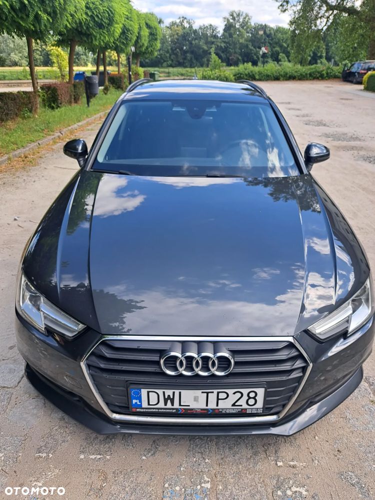 Audi A4 Avant 2.0 TDI ultra - 11