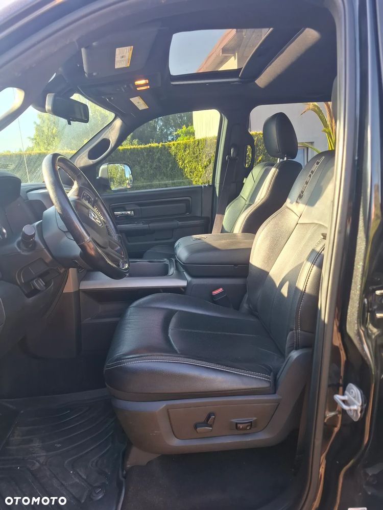 RAM 1500 5.7 Crew Cab Bighorn - 11