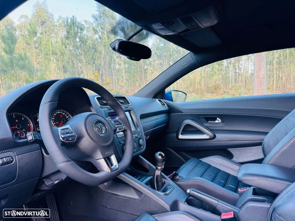 VW Scirocco 2.0 TDI Sport - 17