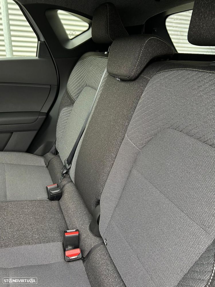 Renault Captur 1.0 TCe Techno Bi-Fuel - 13