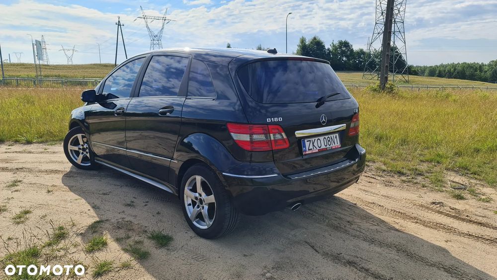 Mercedes-Benz Klasa B 180 CDI - 22