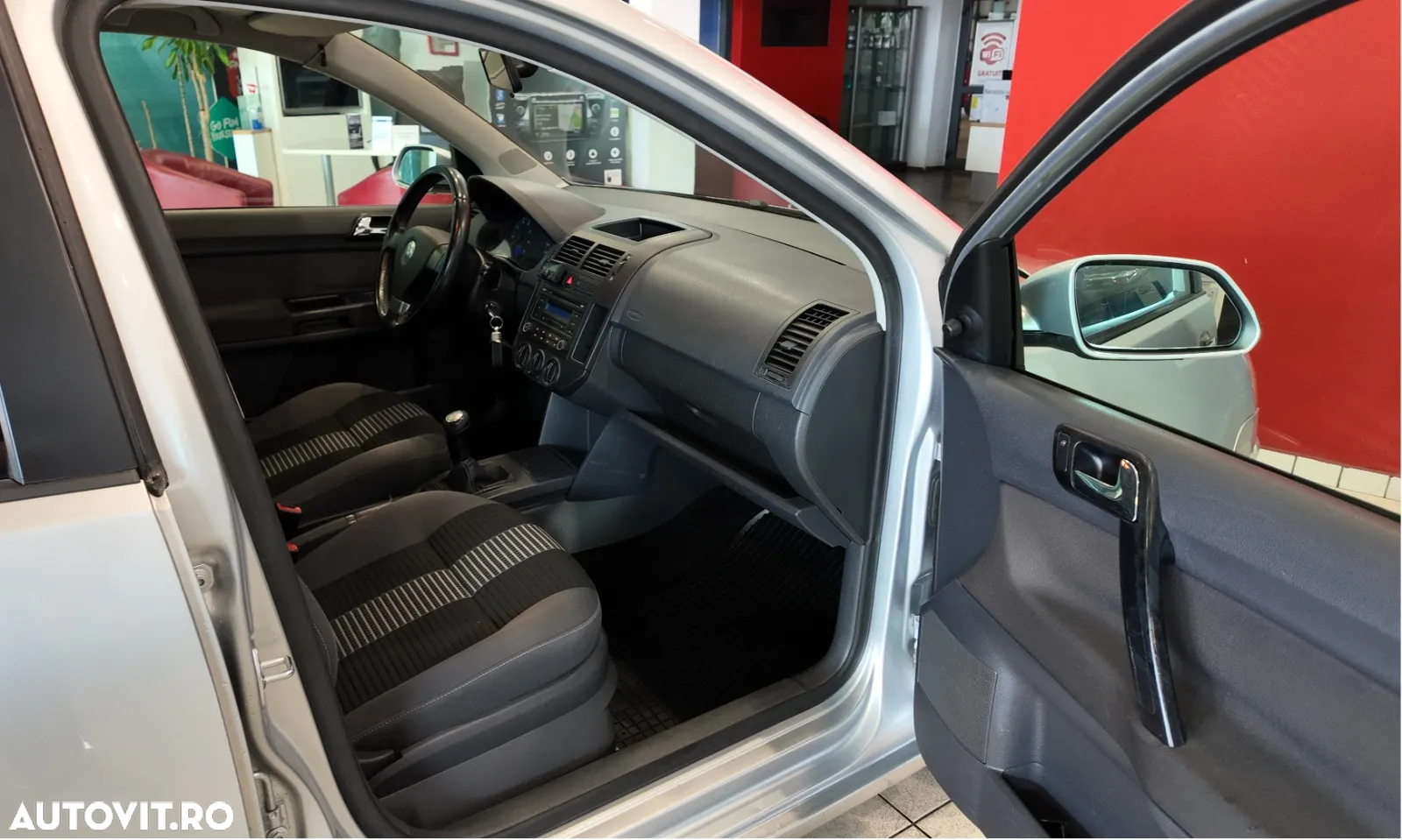 Volkswagen Polo 1.2 Blue Motion Technology Team - 13