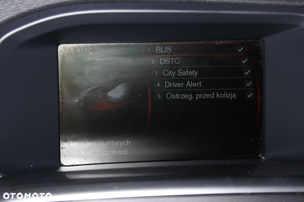 Volvo V60 D5 Geartronic Summum - 25