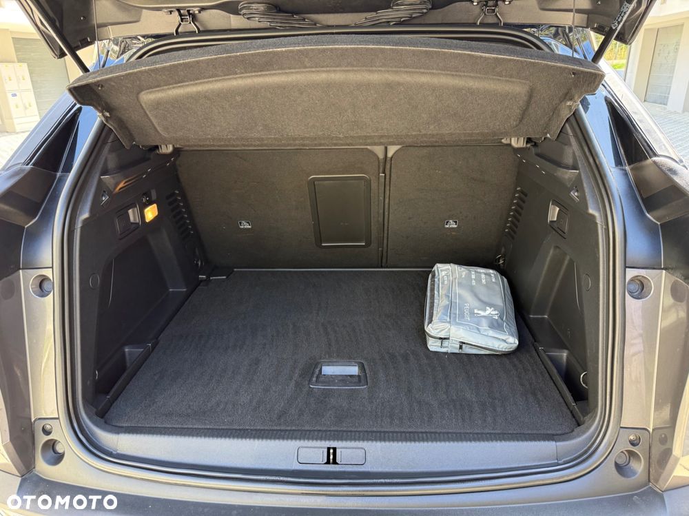 Peugeot 3008 1.5 BlueHDi GT S&S EAT8 - 13