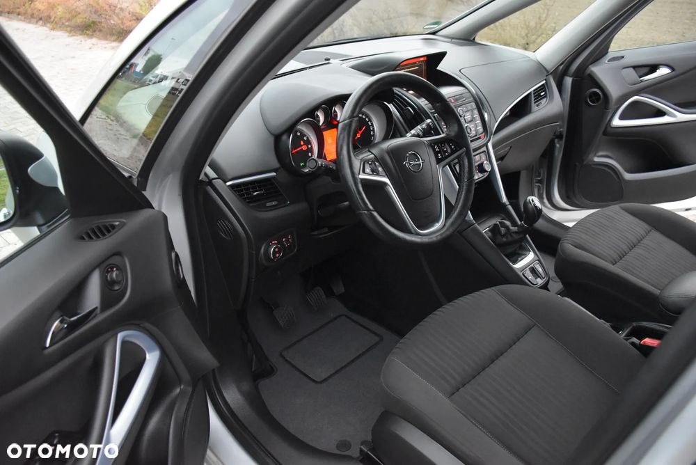 Opel Zafira Tourer 1.4 Turbo Innovation - 15