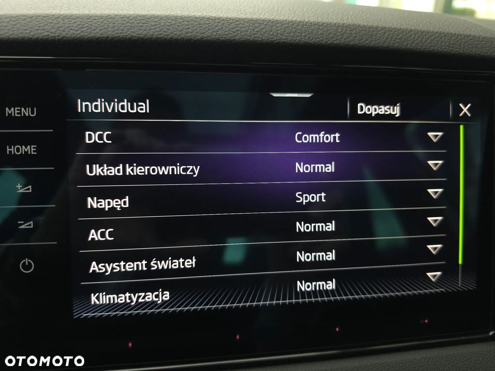 Skoda Karoq 2.0 TSI 4x4 Sportline DSG - 32