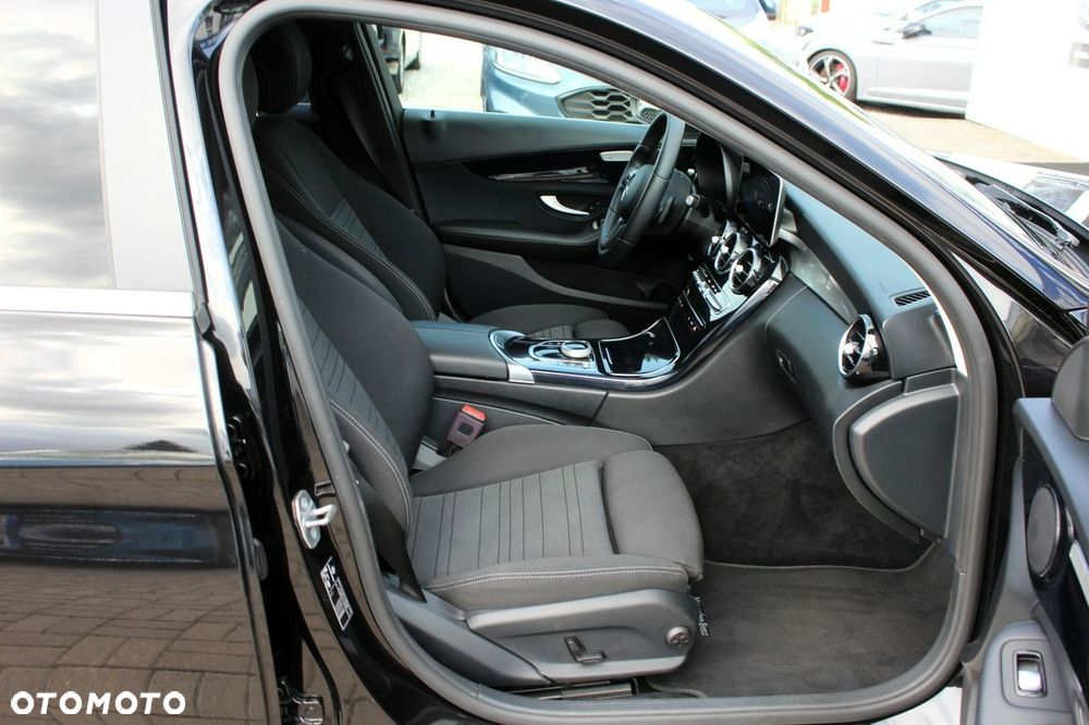 Mercedes-Benz Klasa C 200 d 9G-TRONIC Exclusive - 14
