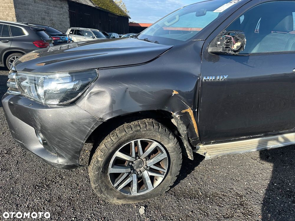 Toyota Hilux 4x4 Double Cab Duty Comfort - 23