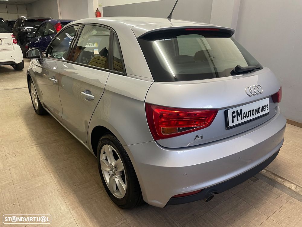 Audi A1 Sportback 1.0 TFSI ultra - 4