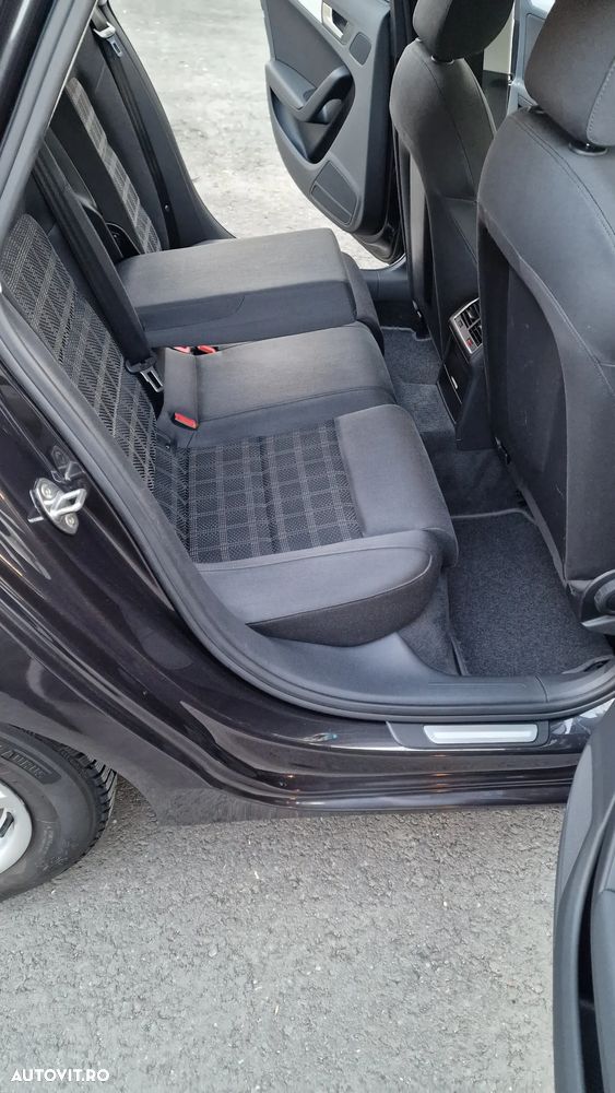 Audi A4 2.0 TDI B8 Multitronic - 12