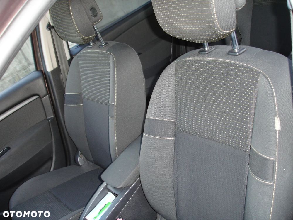 Renault Grand Scenic - 17