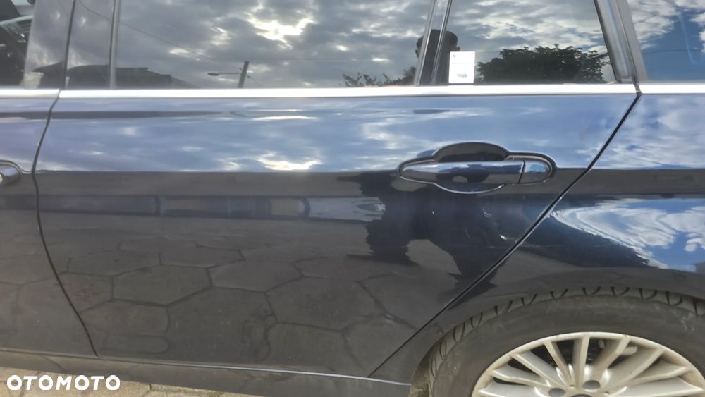 BMW Seria 3 330d Edition Luxury Line Purity - 14