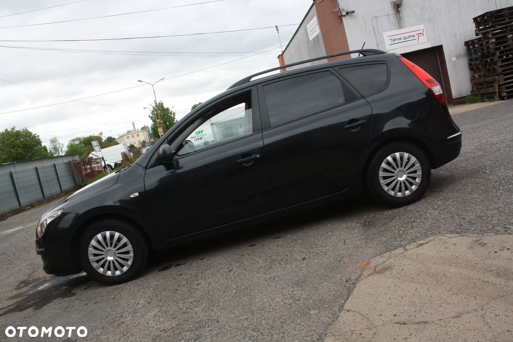 Hyundai i30 i30cw 1.4 Edition 20 - 13
